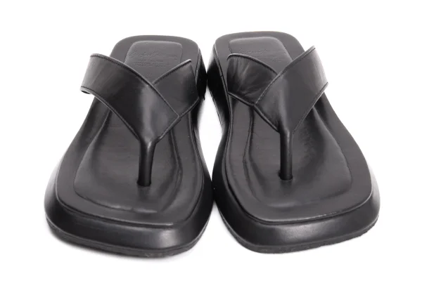 ヨウジヤマモト ファムYohji Yamamoto FEMME レザービーチサンダル 黒2