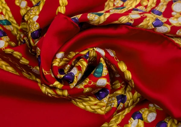 シャネルCHANEL 宝石チェーンプリント大判スカーフ 赤 (K-109630)