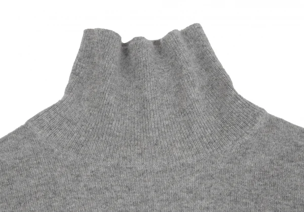 コムデギャルソンCOMME des GARCONS カシミヤタートルネックニット