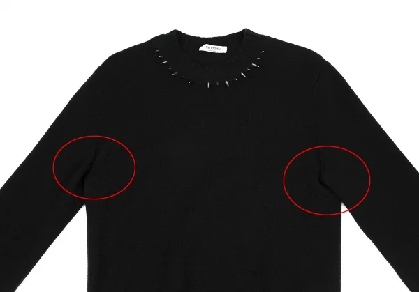 バレンティノVALENTINO スタッズネックカシミヤニットセーター 黒S (K