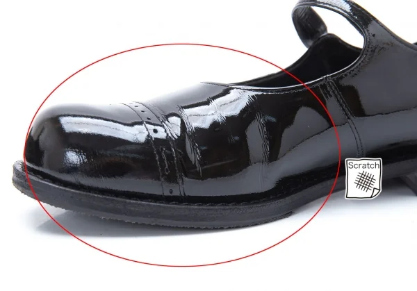 コムコム コムデギャルソンCOMME des GARCONS エナメルストラップ