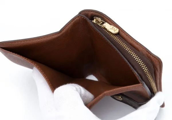 ルイヴィトンLouis Vuitton M61667 モノグラム コンパクトジップ財布