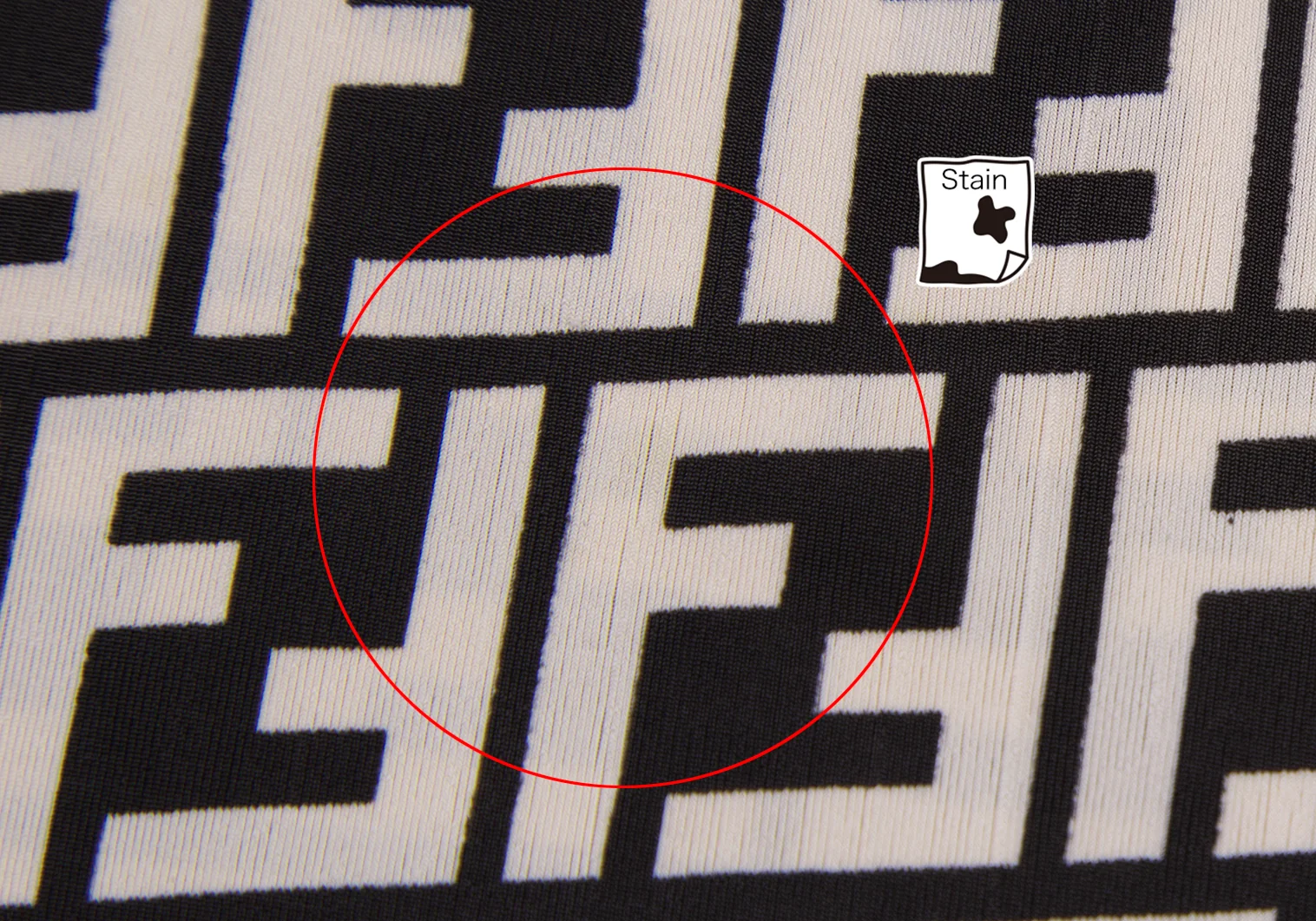 FENDI jeans Zucca Printed T-shirt White,Black 38 (K-126580)