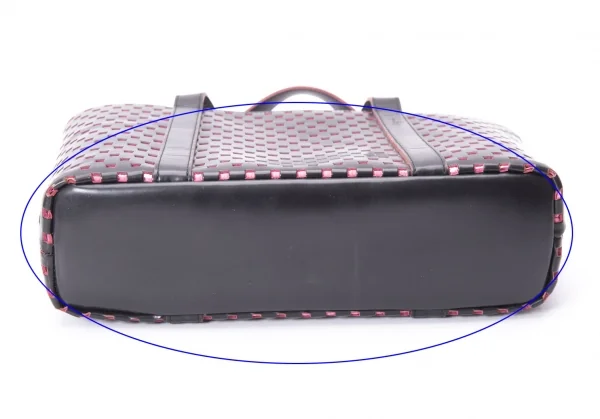 アニエスベーagnes b.VOYAGE パンチングレザーハンドバッグ 黒ピンク