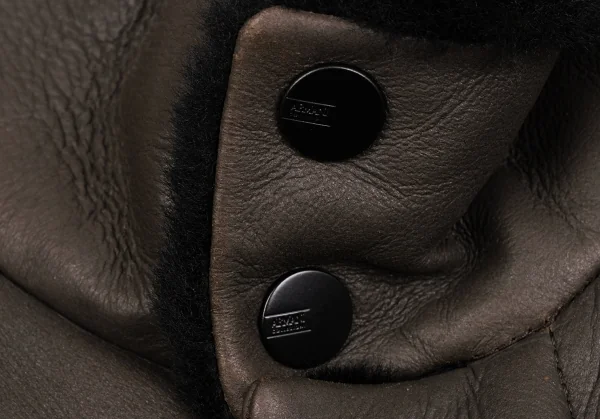 アルマーニ コレッツォーニ ARMANI COLLEZIONI ラムレザームートン