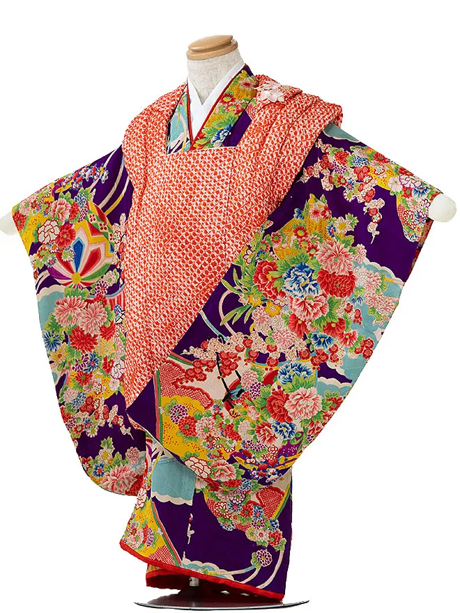 七五三にレトロなアンティーク着物がレンタルできます