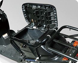 Webike | DeliBox デリボックス ズーマー用 シート下ボックス（Z-3専用