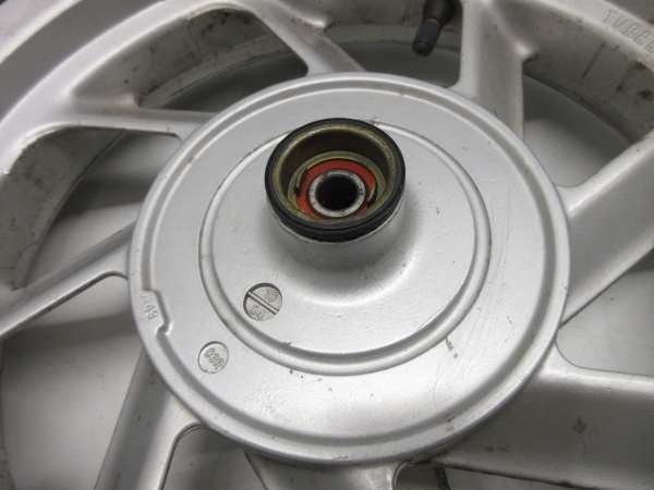 ウェビックガレージセール | スペイシー125-2☆JF03☆フロントホイール