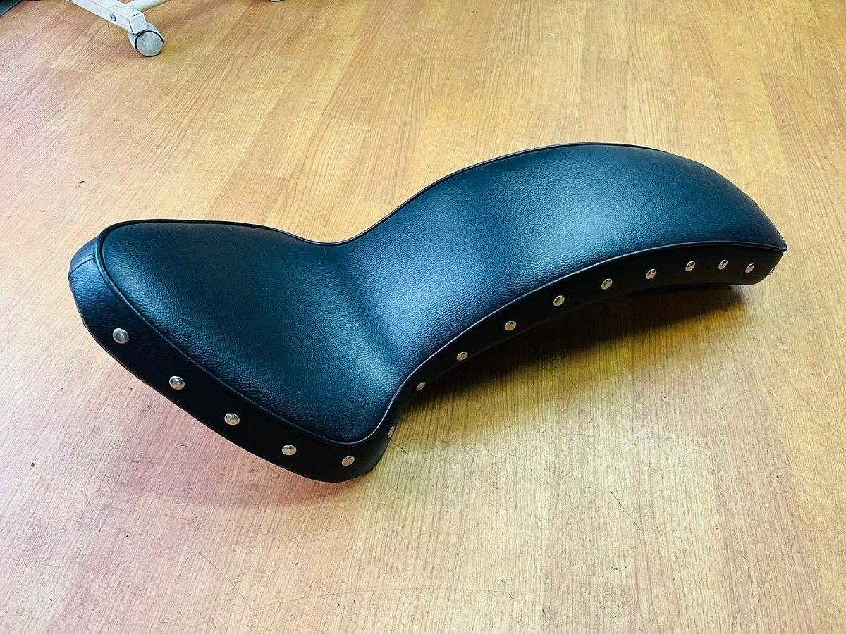 ウェビックガレージセール | ドラッグスター400クラシック スタッド付