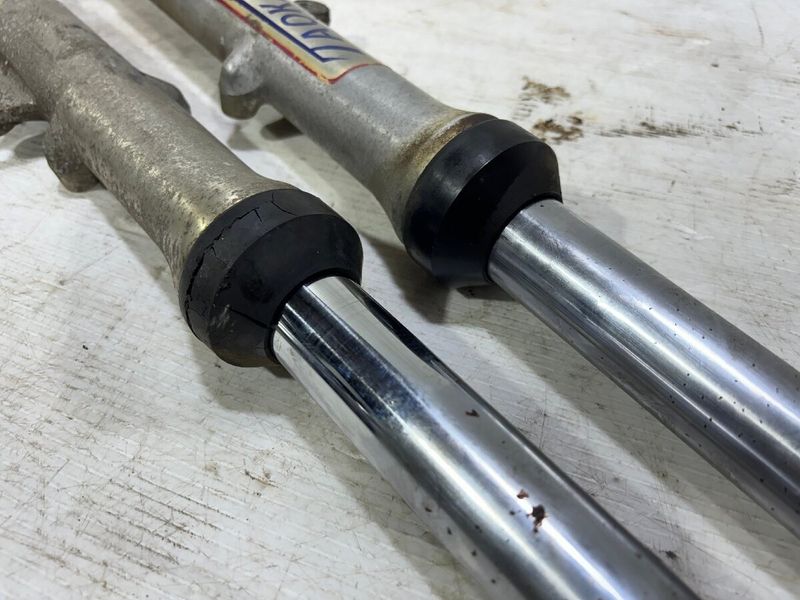 ウェビックガレージセール | ヤマハ RZ250 4L3-0540** 35mm フロント