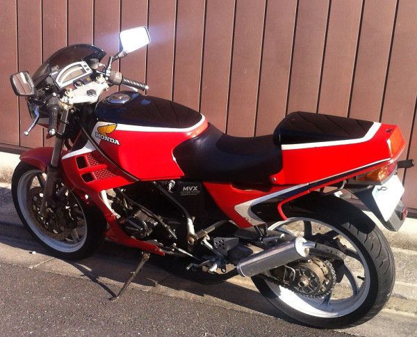 HONDA MVX250F「シングルシートカウル装着」 | ウェビックコミュニティ