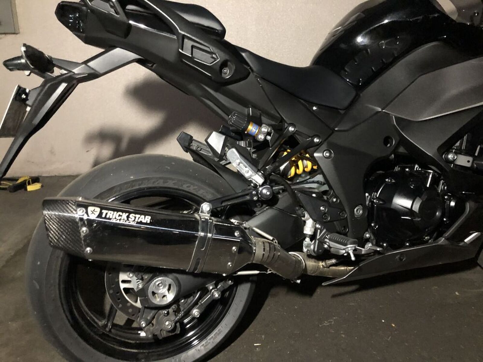 KAWASAKI Ninja 1000SX「リアサス交換 オーリンズ NINJA1000SX