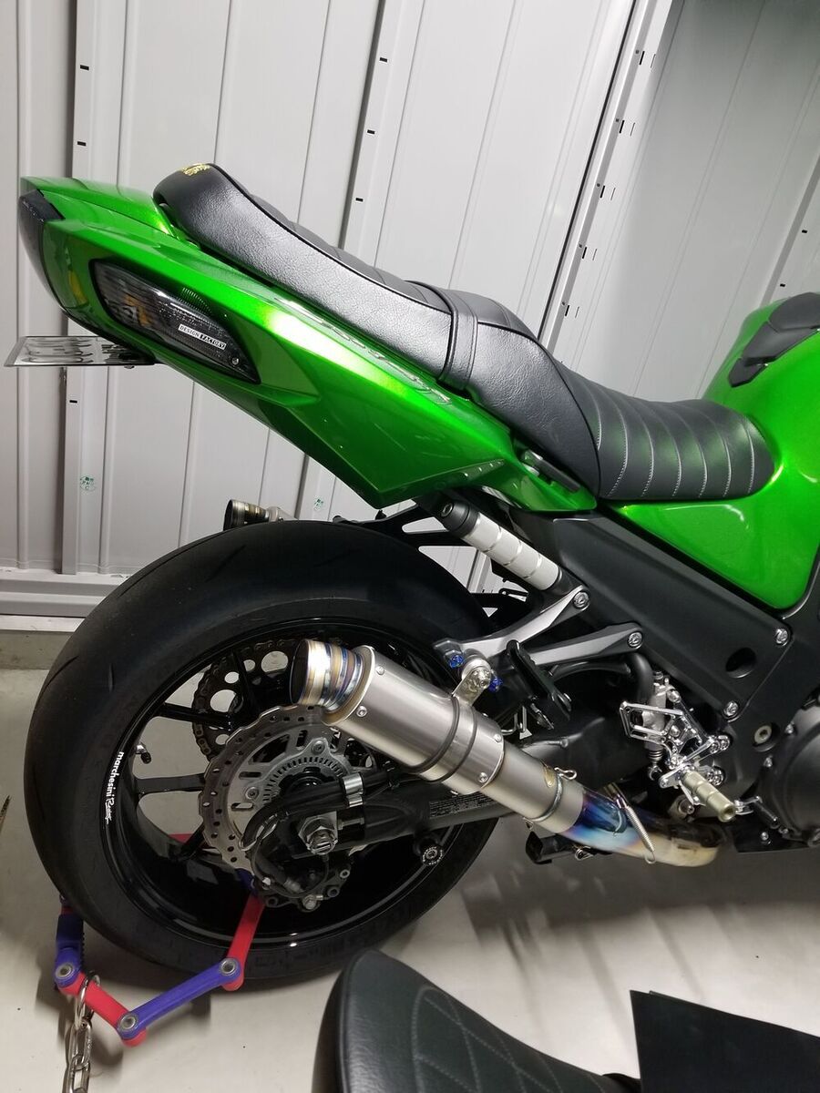 KAWASAKI ZX-14R「マーベリック 汎用サイレンサーMv1」 | ウェビック