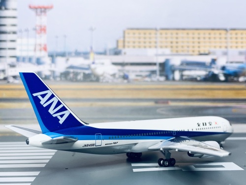 AeroClassics 1:400 Boeing 767-200 ANA 全日空AC419492 JA8488 图片和