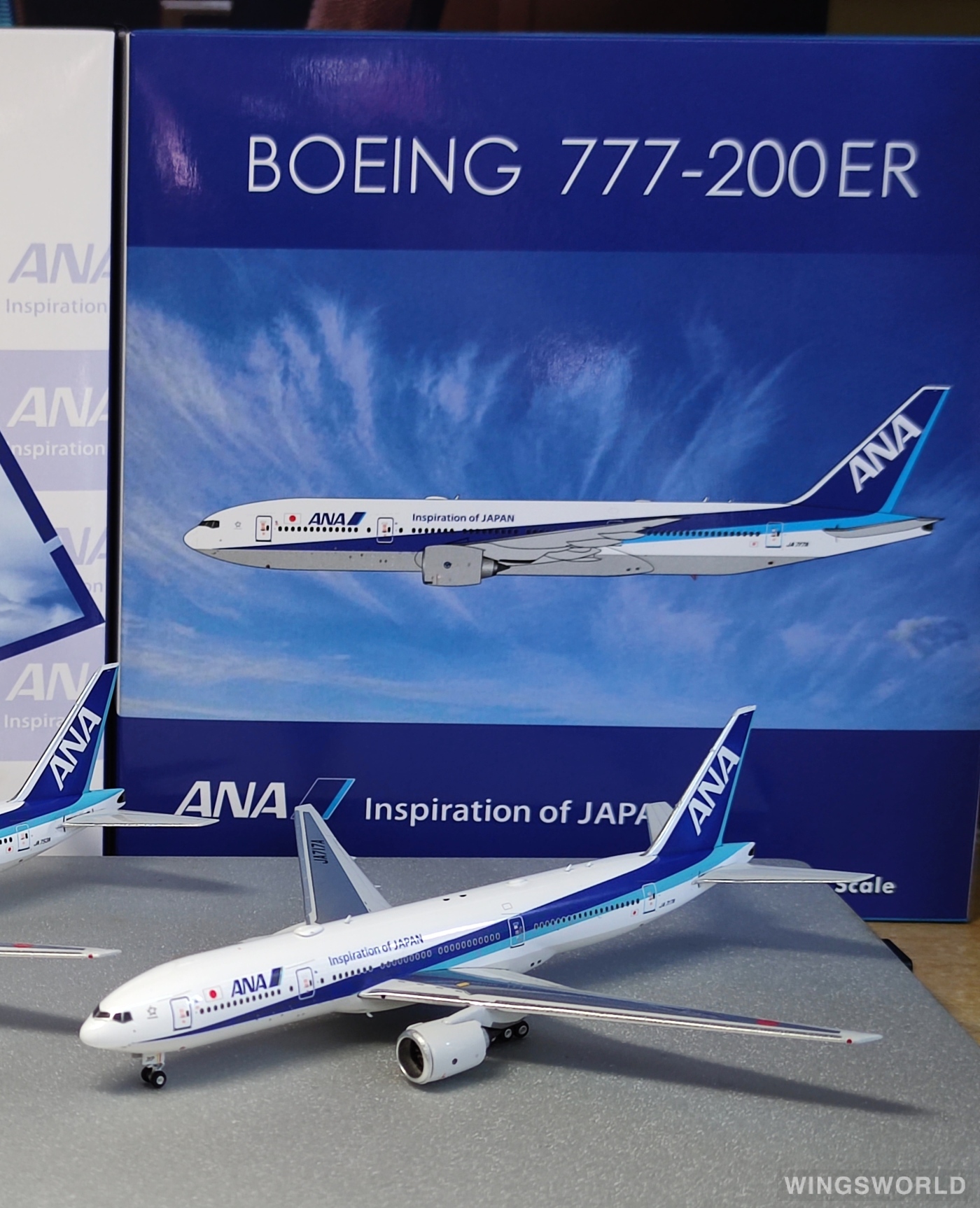 Phoenix 1:400 Boeing 777-200ER ANA 全日空PH04411 JA717A 的照片作者