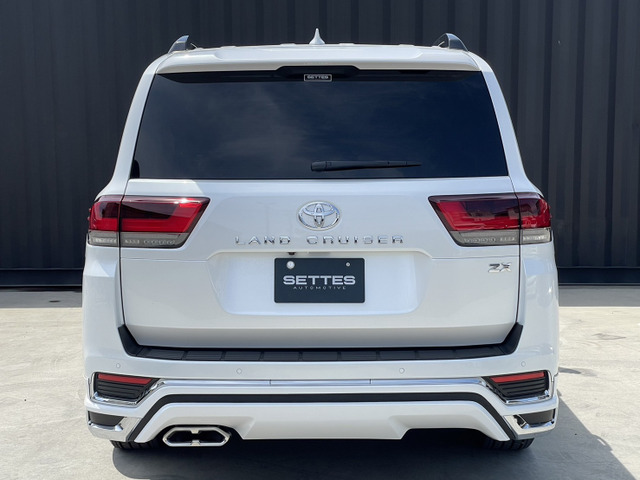 トヨタ ランドクルーザー300 3.5 ZX 4WD モデリスタKIT カー