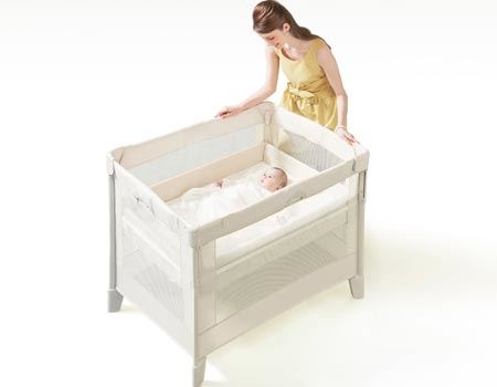 折り畳み式と侮るなかれ」な至れり尽くせりベビーベッド - 価格.com