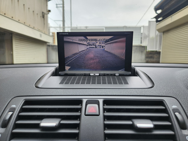 ボルボ V50 2.0 クラシック 黒革シート サンルーフ の中古車詳細