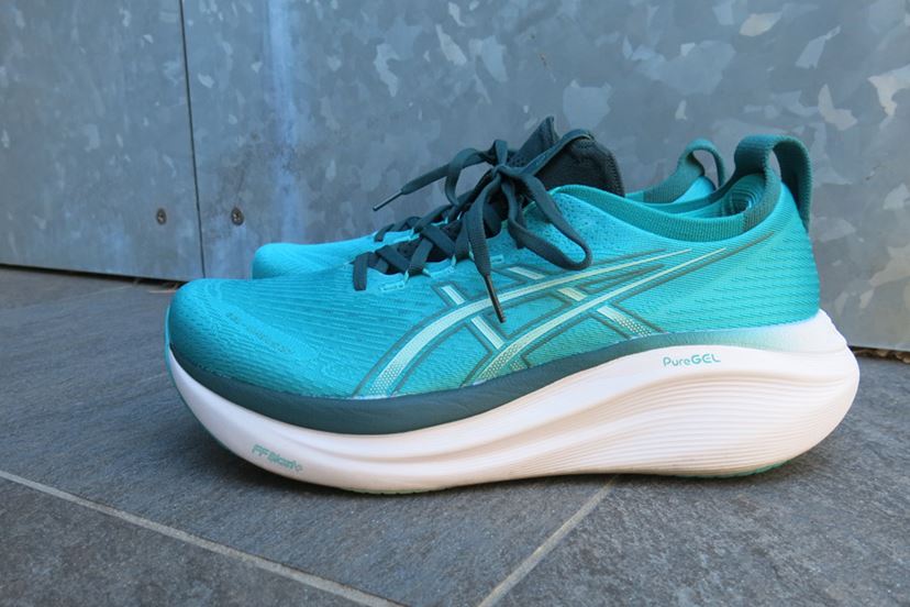 体重増が気になる人はお試しを！ “雲”感がアップしたアシックス