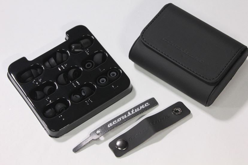 マニアからも一目置かれるAcoustuneの最新イヤホン「HS1697TI