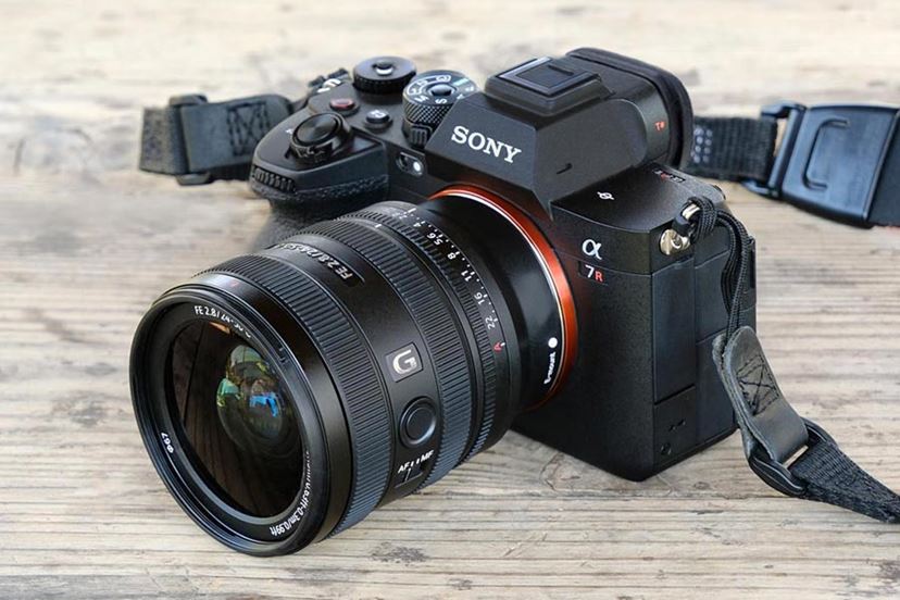 ソニー「FE 24-50mm F2.8 G」は“標準好き”注目のニュータイプズーム