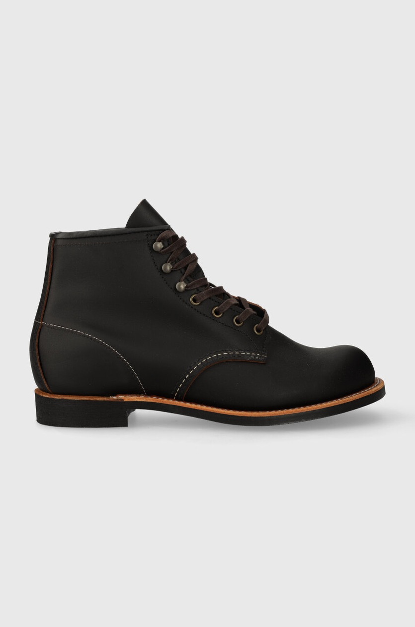 Red Wing Classic Moc Toe Black Prairie 8849 at PRM US