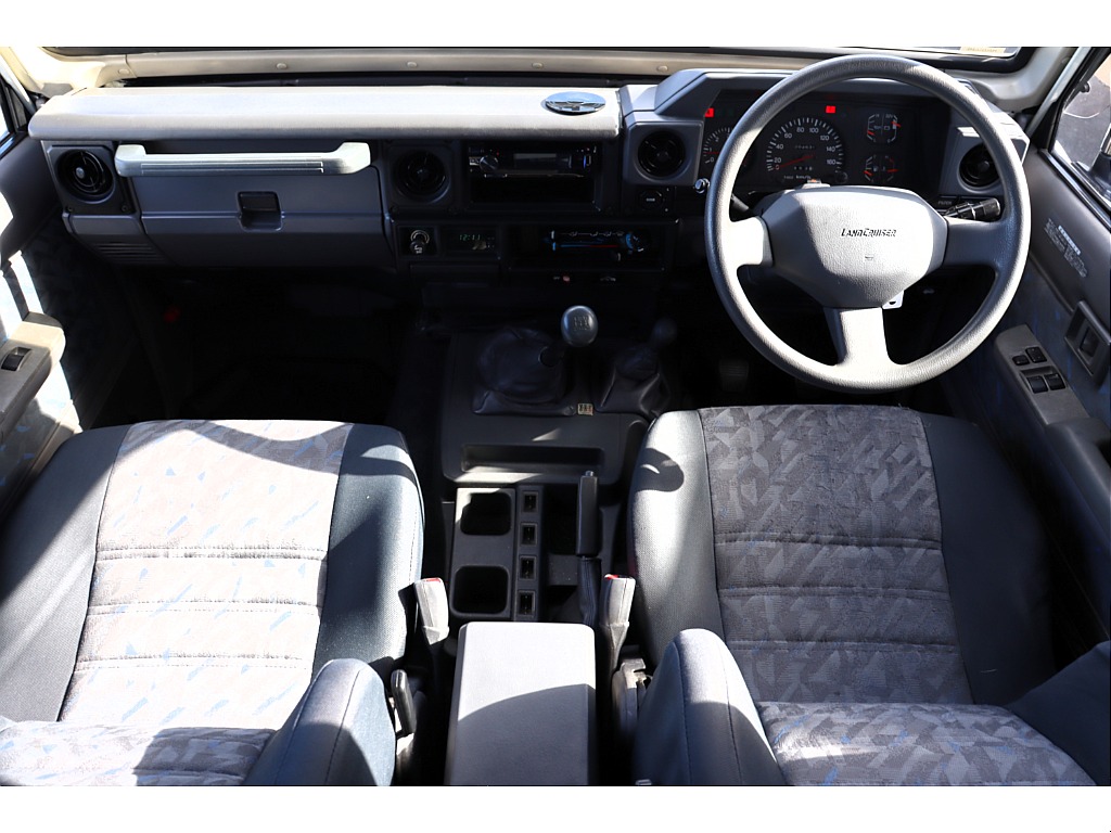 トヨタ ランドクルーザー70 4.2 ZX FRPトップ ディーゼル 4WD(H08年式