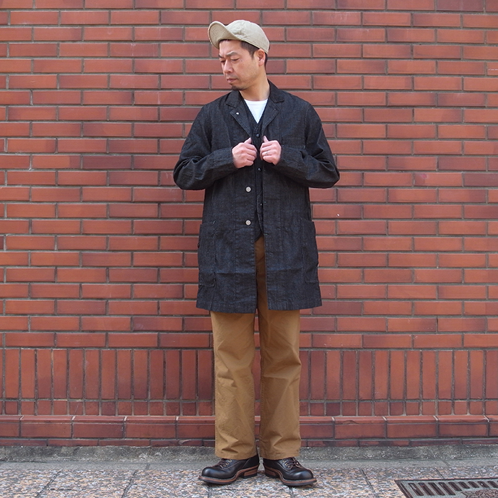 SASSAFRAS Whole Leaf Coat/Fall Leaf Gardener Vest | INDIGO BLUE