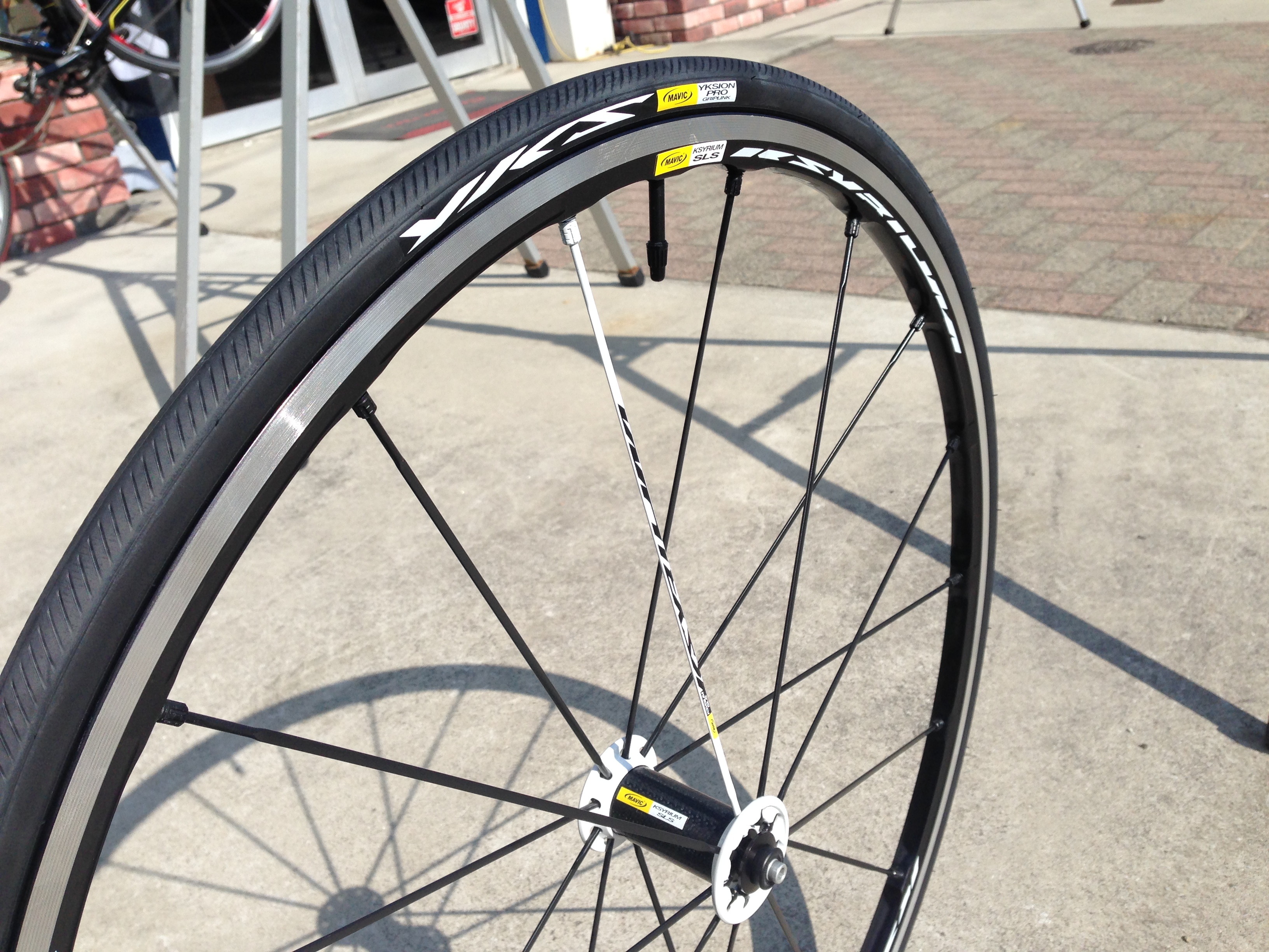 マビック キシリウムSLS : -INFINITY-兵庫県唯一のロードバイクを