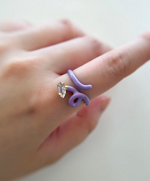 ベア・ボンジャスカ ベイビーヴァインテンドリル リング