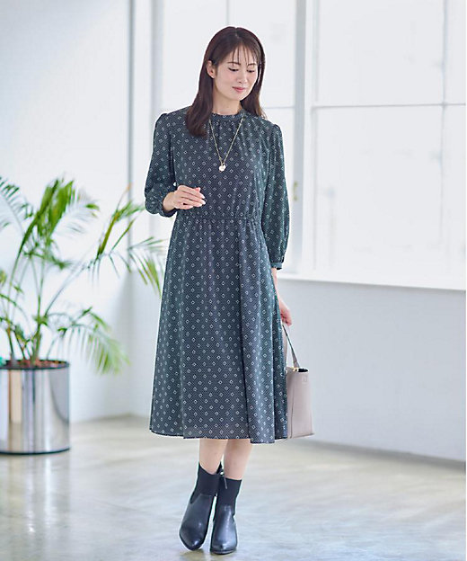 きちんと見え／通勤／セレモニーにおすすめ◎】ドット×ダイヤ柄