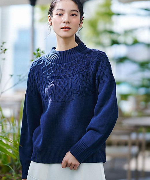 着映え／洗える】求心ケーブル編みハイネックニット