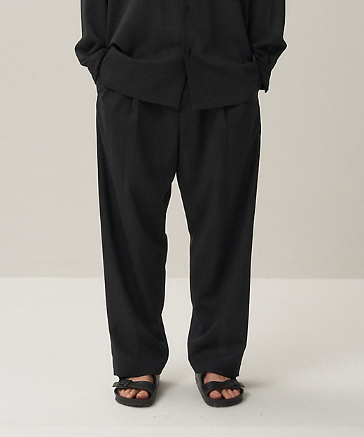 TWIST WOOL TROPICAL ｜ ツータックイージーパンツ