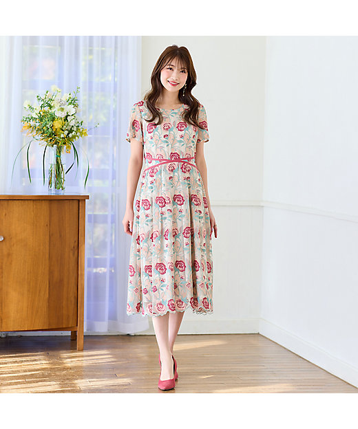 ローズチュール刺繍ワンピース（51012505） | Rose Tiara