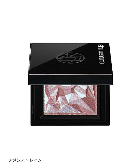 250905_001354_02_8?$VC_LL$