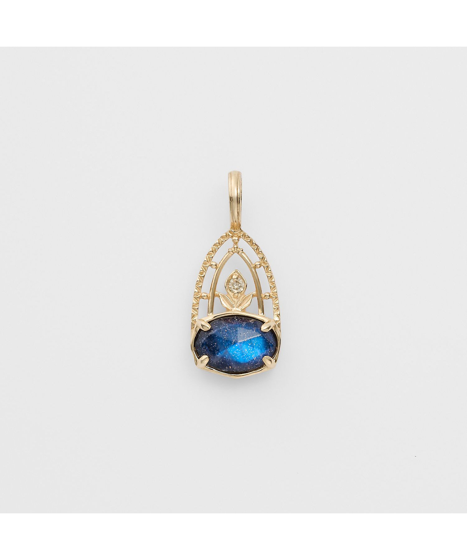 K5紫金石チャーム | agete/アガット | 三越伊勢丹オンラインストア