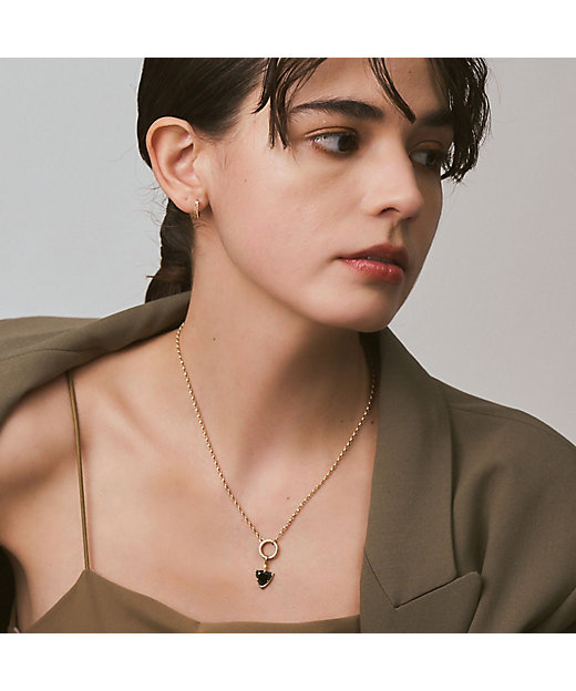 8月誕生石＞K10スピネルチャーム | agete/アガット | 三越伊勢丹