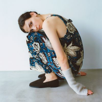 ブライトベロア プリントナローワンピース | maison TOMORROWLAND