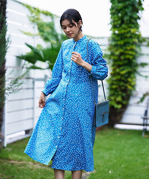 洗える 花柄スタンドカラーワンピース【CoC by CARA O