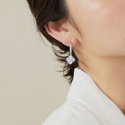 シェルフラワー ピアス VBMA2002 UW | VENDOME BOUTIQUE