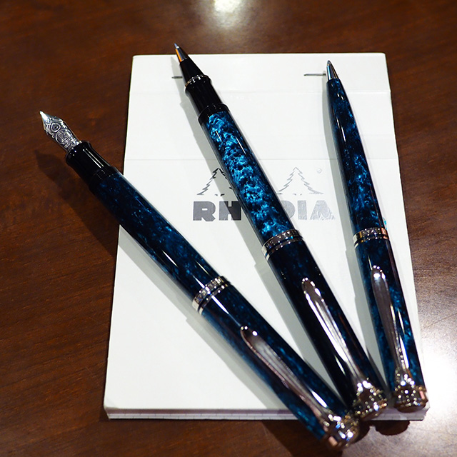 天の川のような美しさをシリーズで揃えよう！「ペリカン スーベレーン