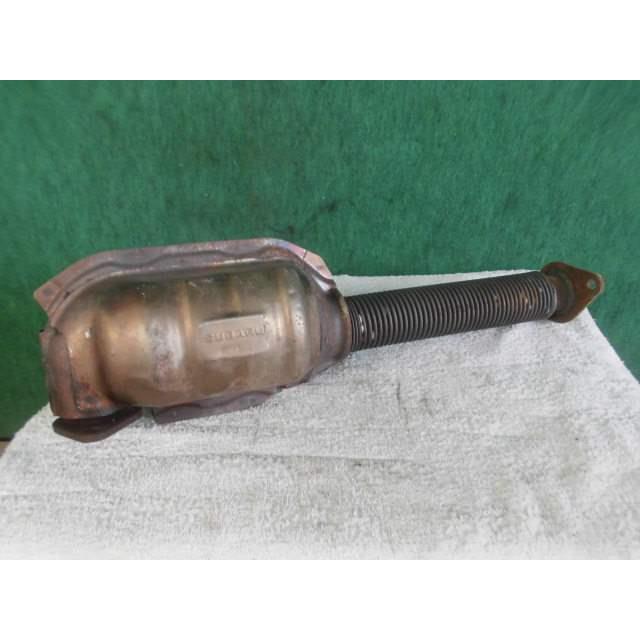 サンバー LE-TT1 触媒 59M 021393 -M : くるまのリサイクルヤフー