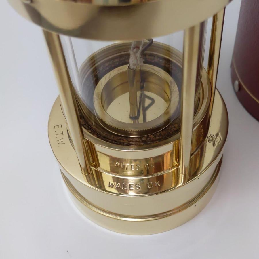 トーマス＆ウィリアムズ 英国製 ランプ 銀 即納 カンブリアン イー