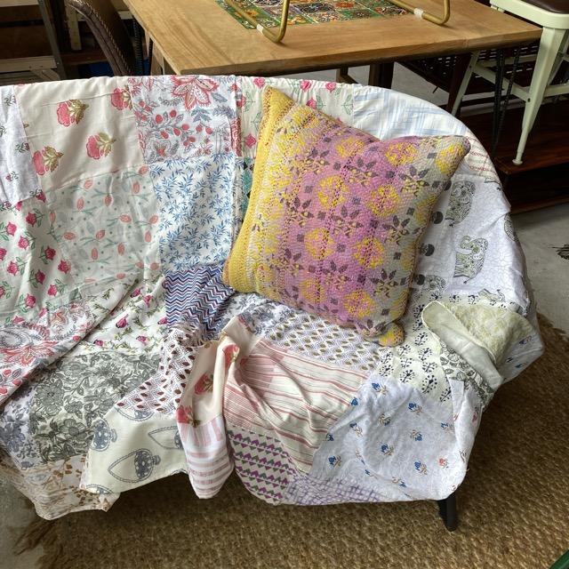 インド プリントパッチワークマルチクロス 150cm×225cm ホワイト