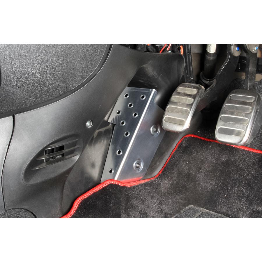 OKUYAMA（オクヤマ） DASH ドライバーフットレスト アバルト500 (MT