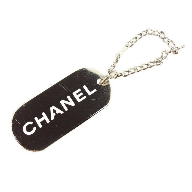 CHANEL（シャネル） キーホルダー ドッグタグ レディース シルバー