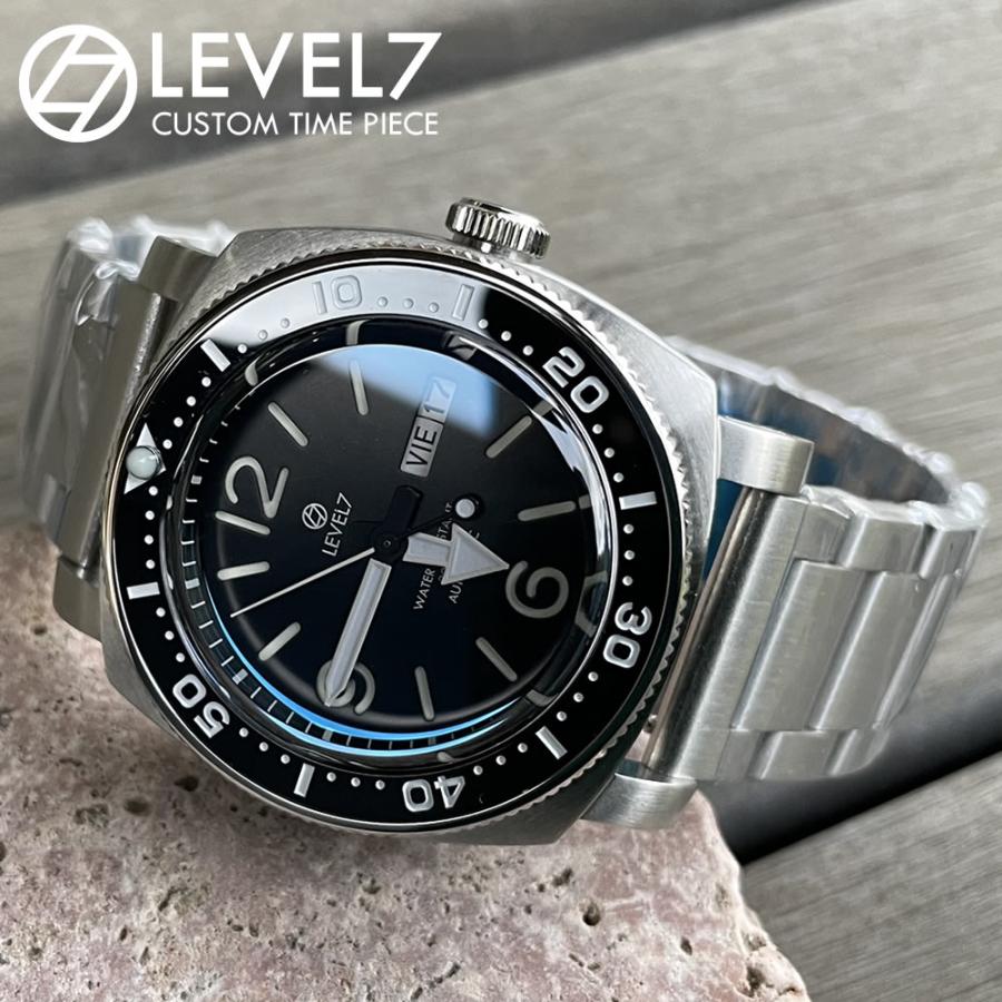 日本製 ハンドメイドの腕時計 20気圧防水 自動巻き NH36ムーブメント