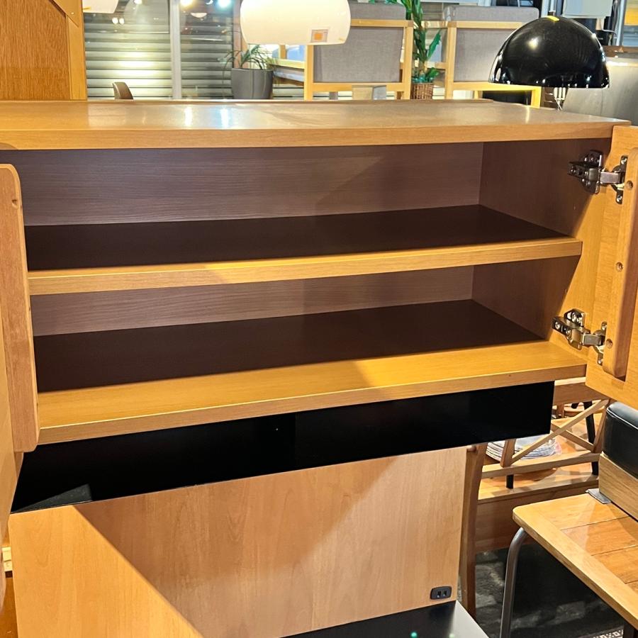 □unico□ウニコ WYTHE/ワイス キッチンボード 食器棚 収納 コンセント