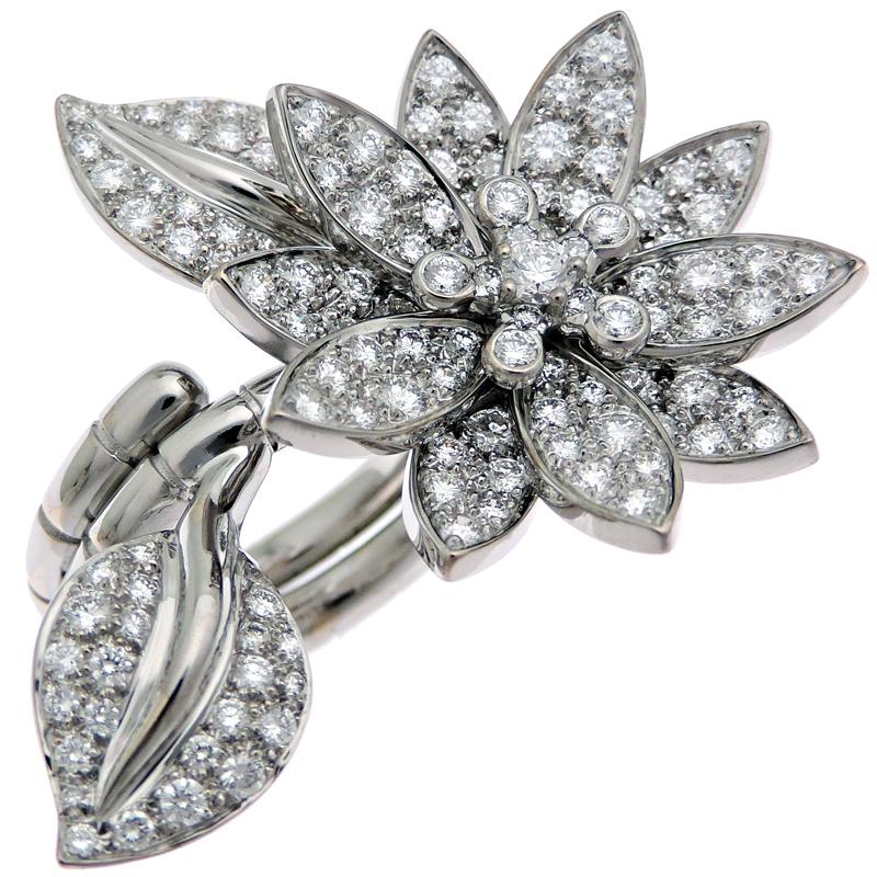 飯能本店］ヴァンクリーフ＆アーペル ロータス アントレ レ ドア