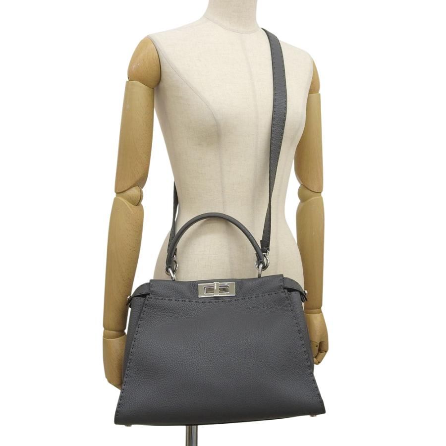 FENDI（フェンディ） 【中古】フェンディ ピーカブー セレリア